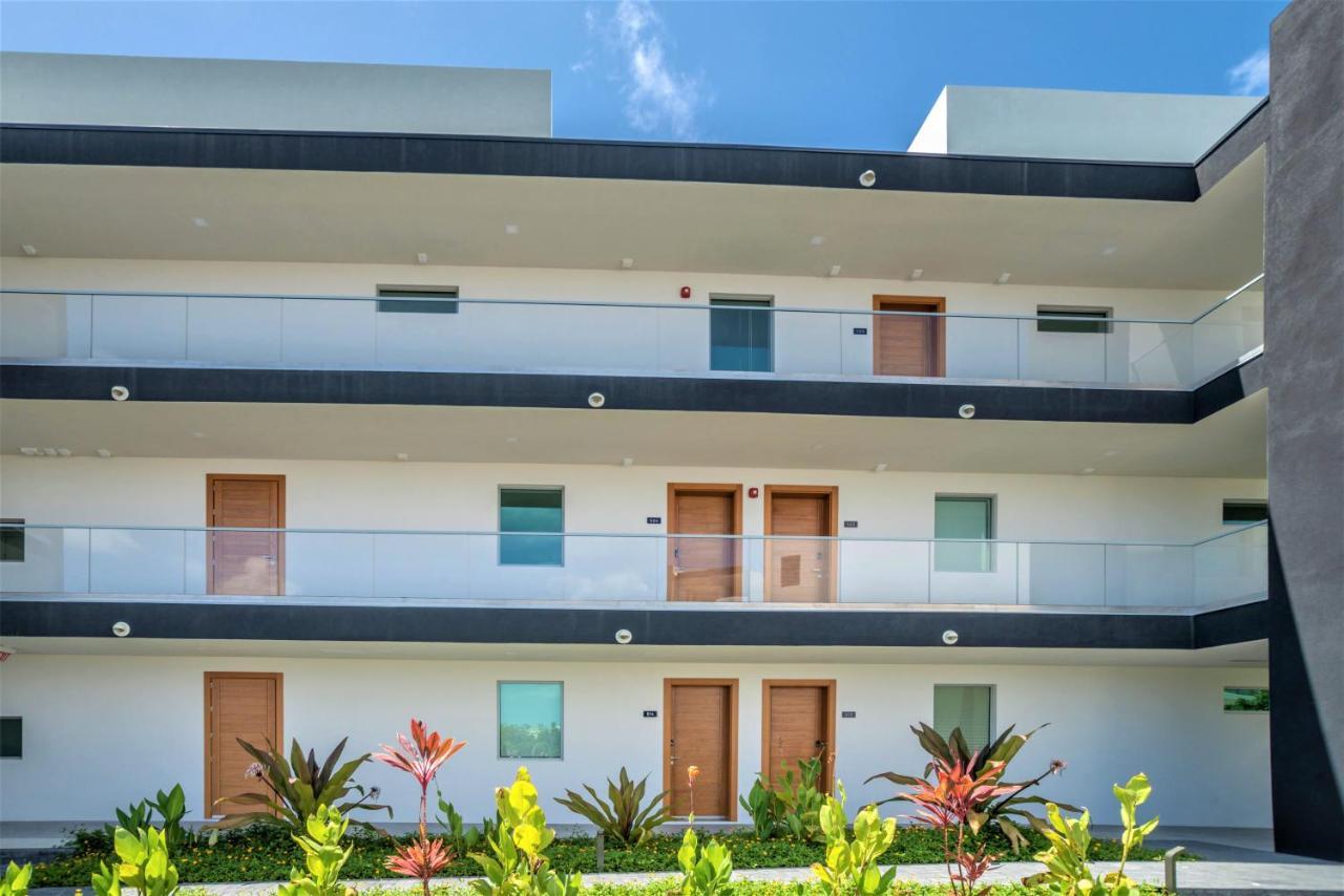 Cayman Luxury Rentals At One Canal Point George Town Exterior foto